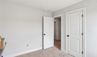 857 Clear Spring Dr, Auburn, AL 36830