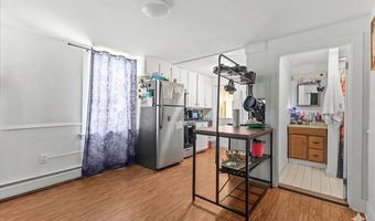 272 S Winooski Ave, Burlington, VT 05401