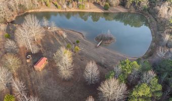 206 E Palmer St, Blue Mountain, MS 38610