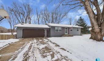318 Elm Ave, Baltic, SD 57003