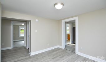 730 W Oakwood Ave, Albemarle, NC 28001