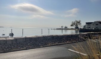 37 Seaview Ave, Branford, CT 06405