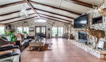 10745 Rosemar Ln, Adkins, TX 78101