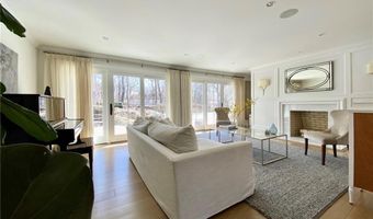 7 Whaling Rd, Darien, CT 06820