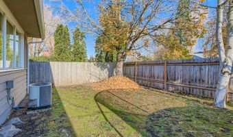 12025 SW 9TH St, Beaverton, OR 97005