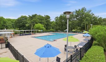 6641 WAKEFIELD Dr 703, Alexandria, VA 22307