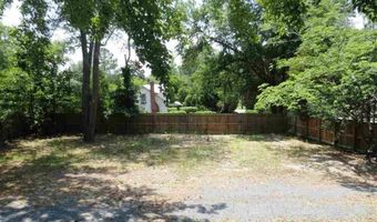 305 Summit St, Aberdeen, NC 28315