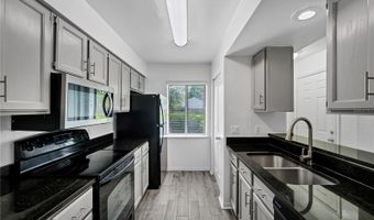 196 RIVERBEND Dr 102, Altamonte Springs, FL 32714