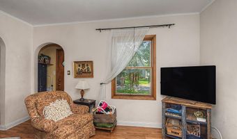 1102 Curtiss Ave, Ames, IA 50010