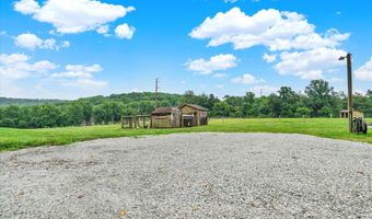 8272 WOODBINE Rd, Airville, PA 17302