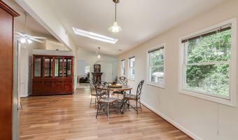 3603 JOHN Ct, Annandale, VA 22003