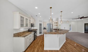 16550 Bamboo Ct, Anderson, CA 96007