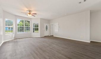 6118 E Benton St, Bay St. Louis, MS 39520