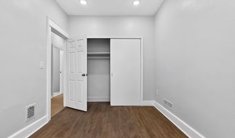 12 E 49TH St 2, Bayonne, NJ 07002