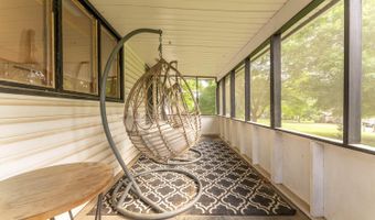 301 Hall St, Alton, MO 65606