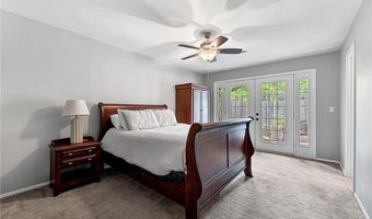 19 Mellor Ln, Bella Vista, AR 72715