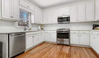 169 Adelaide Xing, Acworth, GA 30101