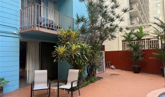424 Walina St 35, Honolulu, HI 96815