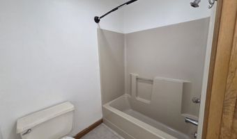 14 Brown Hill Rd, Bow, NH 03304