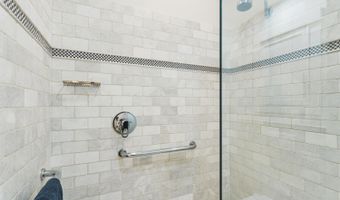 11 Grason Ln, Bar Harbor, ME 04609