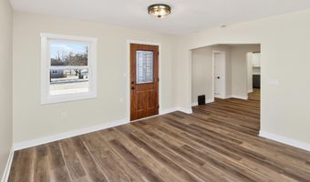 606 1st Ave S, Altoona, IA 50009