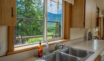3228 Kootenai Trail Rd, Bonners Ferry, ID 83805