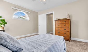 16 SHELLI Ter, Barnegat, NJ 08005