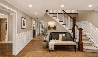 18 Monument Ln, Alpine, NJ 07620