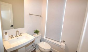 22790 TAWNY PINE Sq, Ashburn, VA 20148