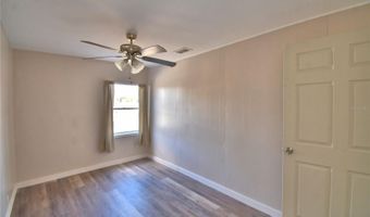 208 CENTER St, Auburndale, FL 33823