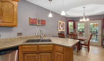 19402 Lawrence 2078, Ash Grove, MO 65604