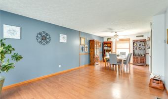 1012 Coopers Run, Amherst, OH 44001