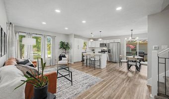 412 25th Ave SW, Altoona, IA 50009