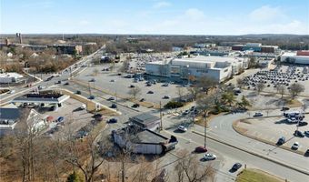 99 W Natick Rd, Warwick, RI 02886