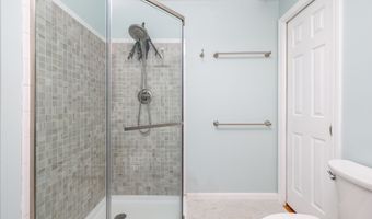 78 South Rd, Colchester, CT 06415
