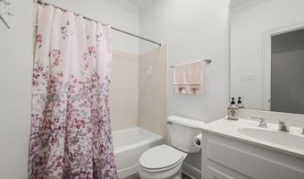 1532 Plantation Oak Dr, Baton Rouge, LA 70810