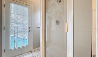 6813 REGENTS VILLAGE Way, Apollo Beach, FL 33572