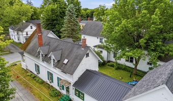 28 Chapel St, Augusta, ME 04330