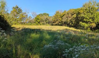 10617 Niggli Rd, Alhambra, IL 62001