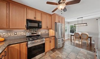 6345 Kolb Ave, Allen Park, MI 48101