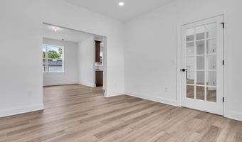 2 Southern Blvd, Bayville, NJ 08721