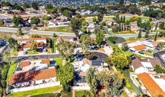 9925 Rockgate Way, Spring Valley, CA 91977