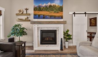 3237 S Chartwell Gdns, Ammon, ID 83406