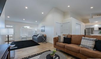 995 Edinburg Cir, Ammon, ID 83406