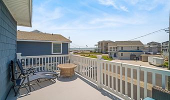 223 10th St N St, Brigantine, NJ 08203