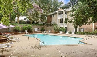 518 Barrington Hls, Atlanta, GA 30350