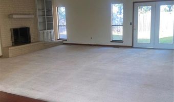 1732 Lionsgate Cir, Bethany, OK 73008