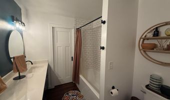 74 S Liberty St, Alexandria, OH 43001