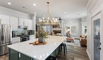 6216 WESTMINSTER Dr, Benton, AR 72019