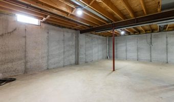 N308 EASTOWNE Court, Appleton, WI 54915